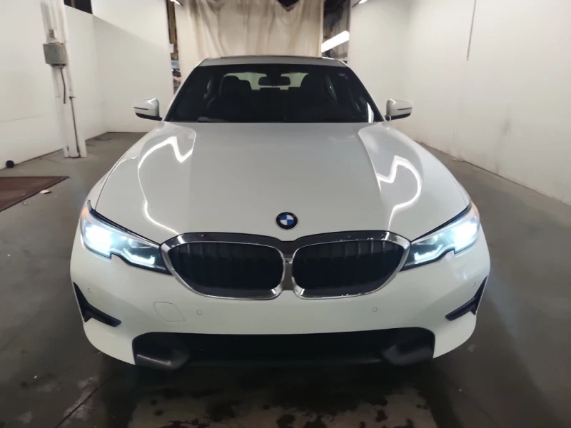 BMW 330 * CARFAX * АВТО КРЕДИТ * ЦЕНА ДО БГ! - 46999 лв. - 28508768 1
