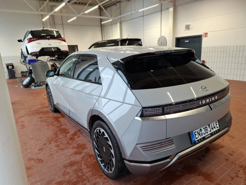 Hyundai Ioniq 5 72.6KWh/TECHNIK/ГАРАНЦИЯ/SOH100%/36000КМ!, снимка 4 - Автомобили и джипове - 53234226