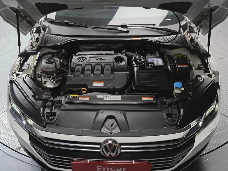 VW Arteon 2.0 TDI PRESTIGE, снимка 6 - Автомобили и джипове - 54922467