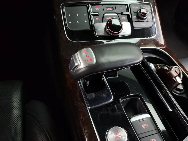 Audi A8 3.0 TDI Quattro - САМО 30% АВАНС, снимка 17 - Автомобили и джипове - 55707664