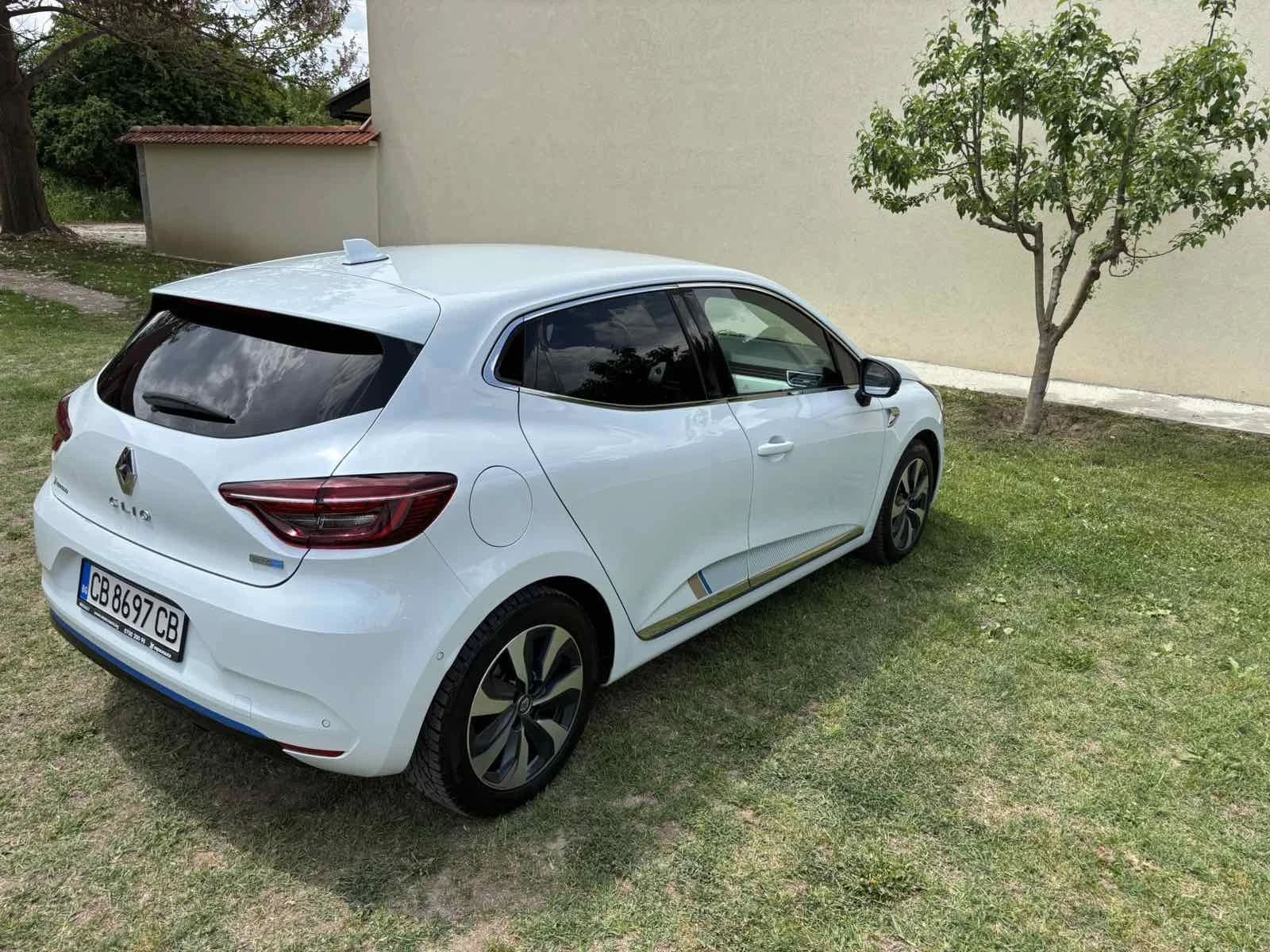 Renault Clio Renault Clio Clio Zen Hybrit E-Tech-140hp: - изображение 6