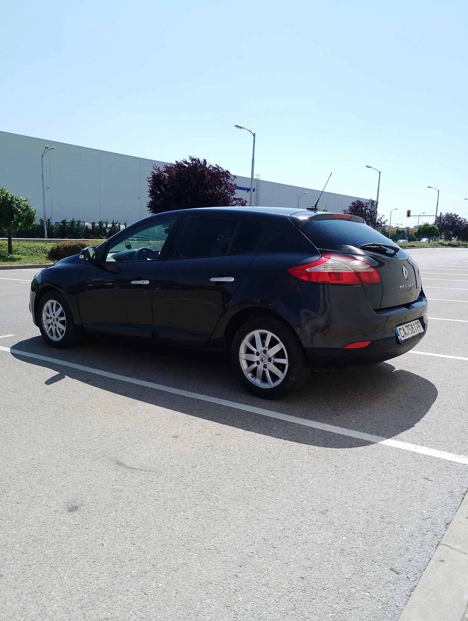 Renault Megane 1.9 DCI 131кс. - изображение 8