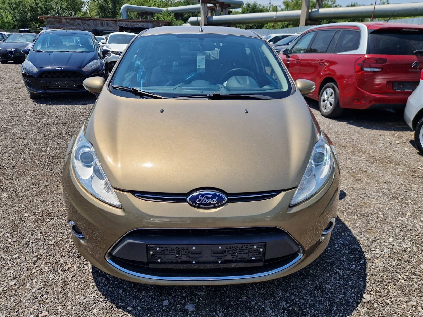 Ford Fiesta 1.4HDI 75PS.TITANIUM ITALIA - изображение 2