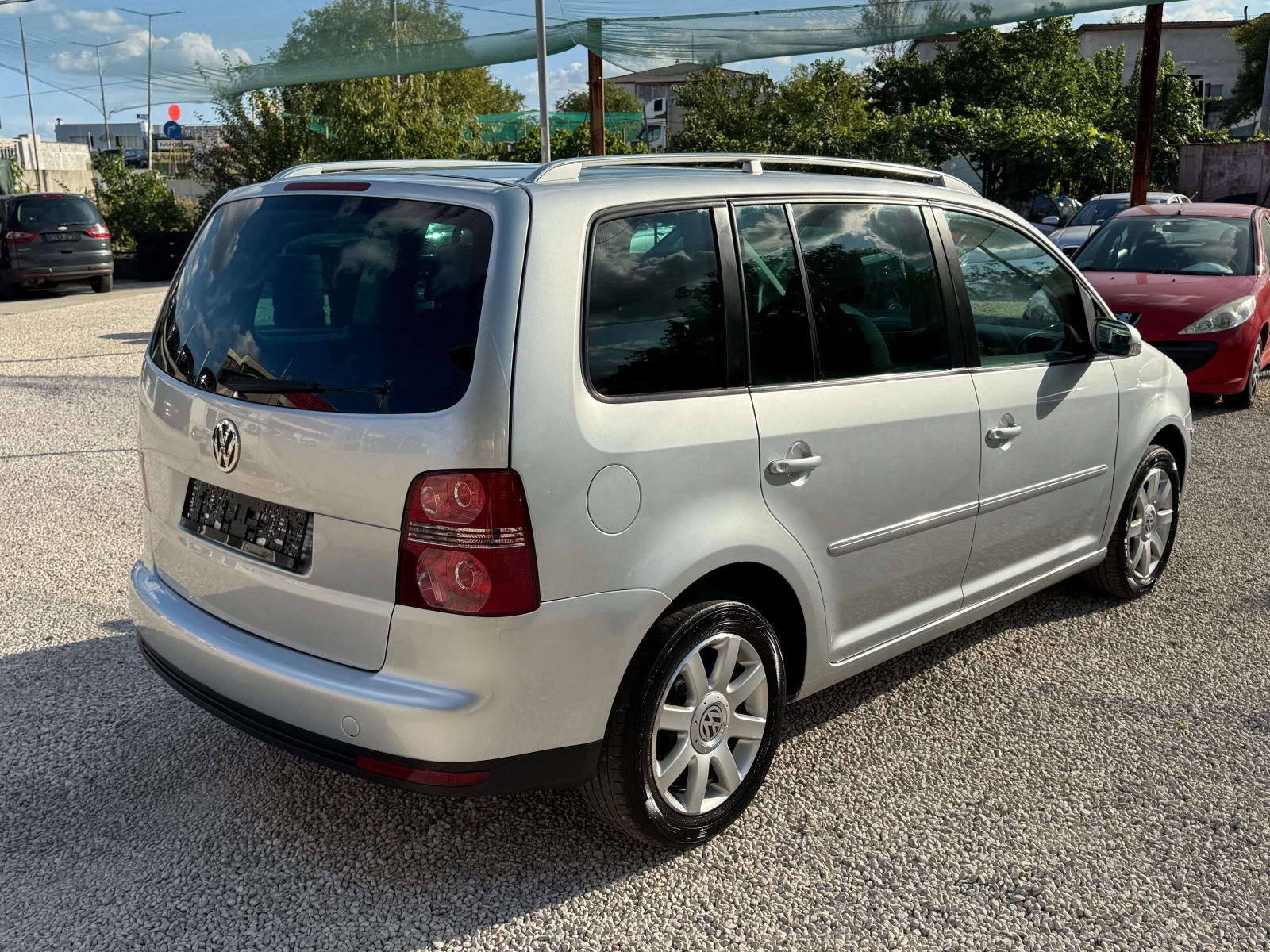 VW Touran 1.9TDI-105ks - изображение 4