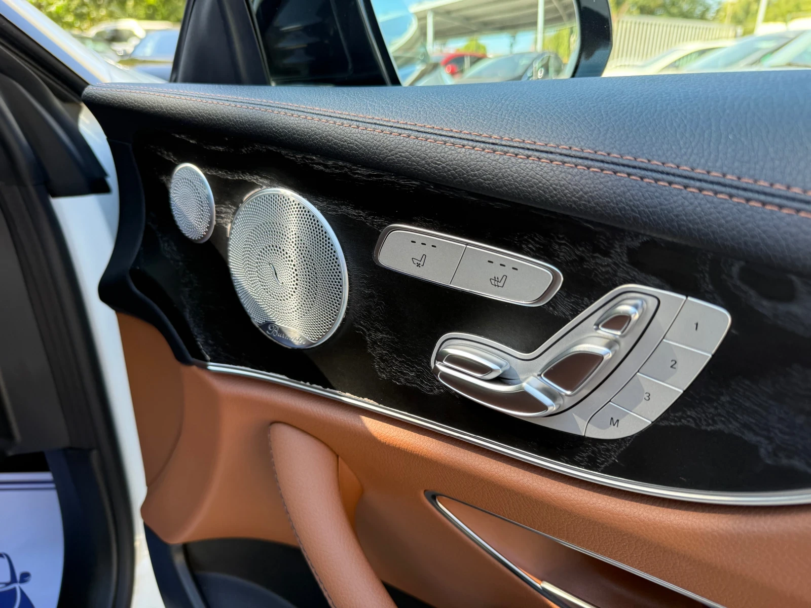 Mercedes-Benz E 220 AMG - 4MATIC - BURMESTER - 360  | Mobile.bg   12