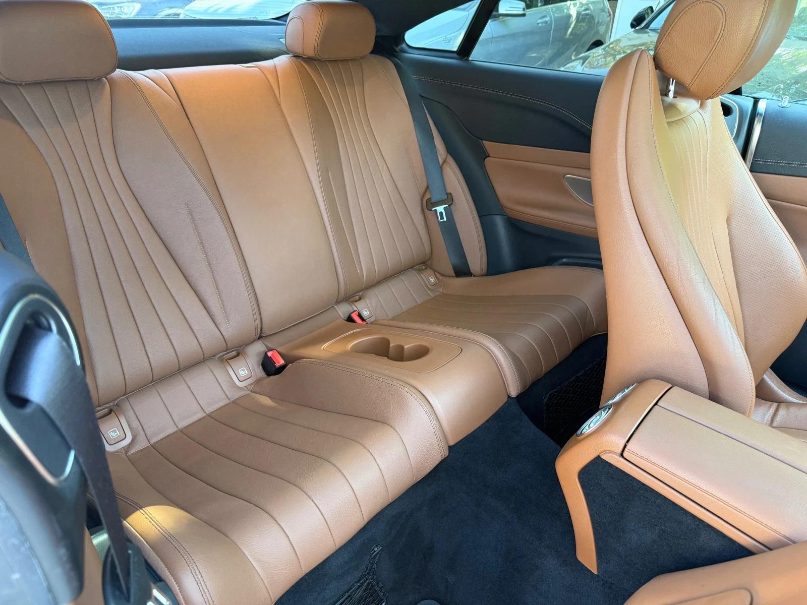 Mercedes-Benz E 220 AMG - 4MATIC - BURMESTER - 360  | Mobile.bg   11