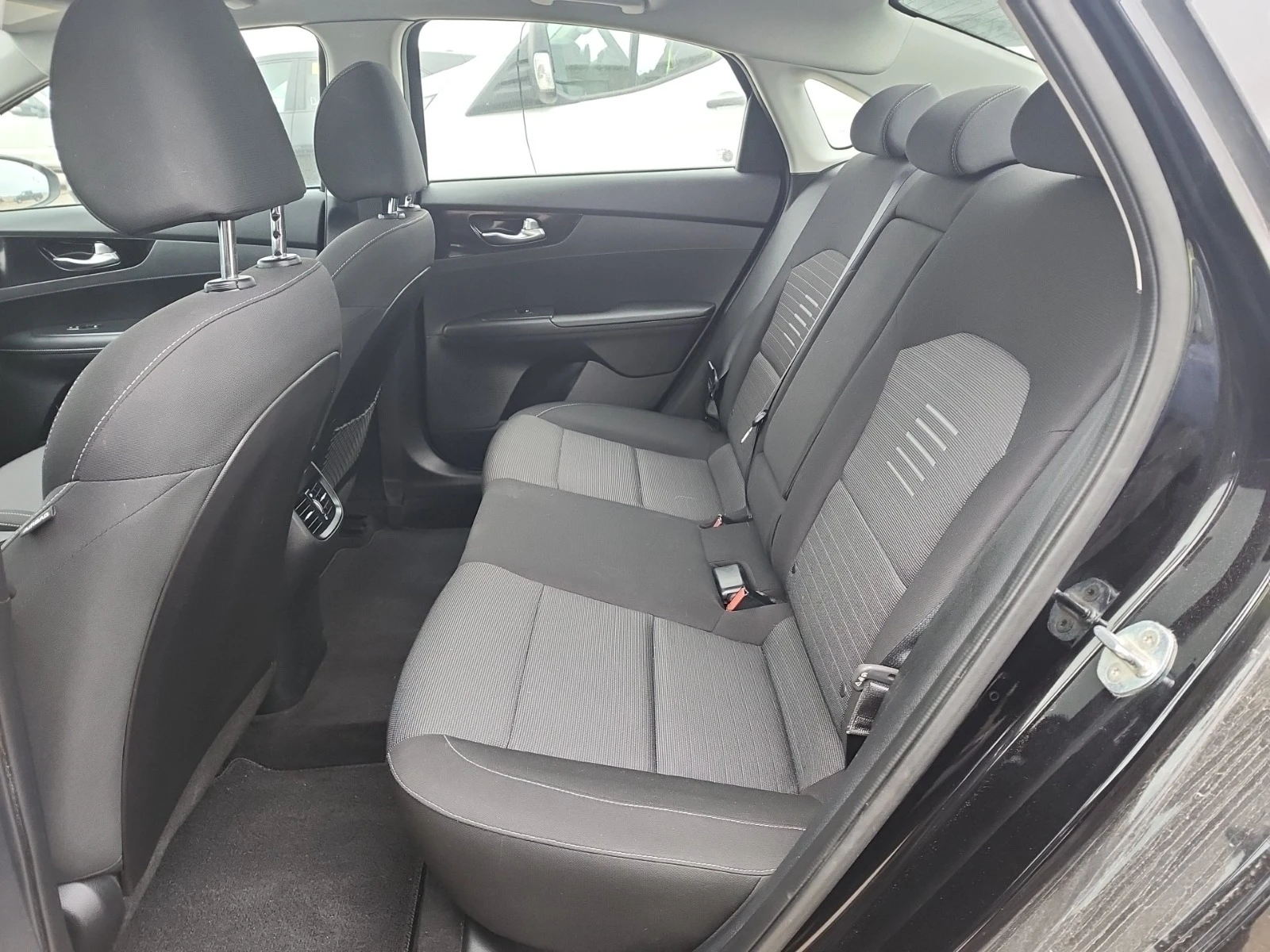 Kia Forte EX+ * * CARFAX * * АВТО КРЕДИТ * *  - изображение 8