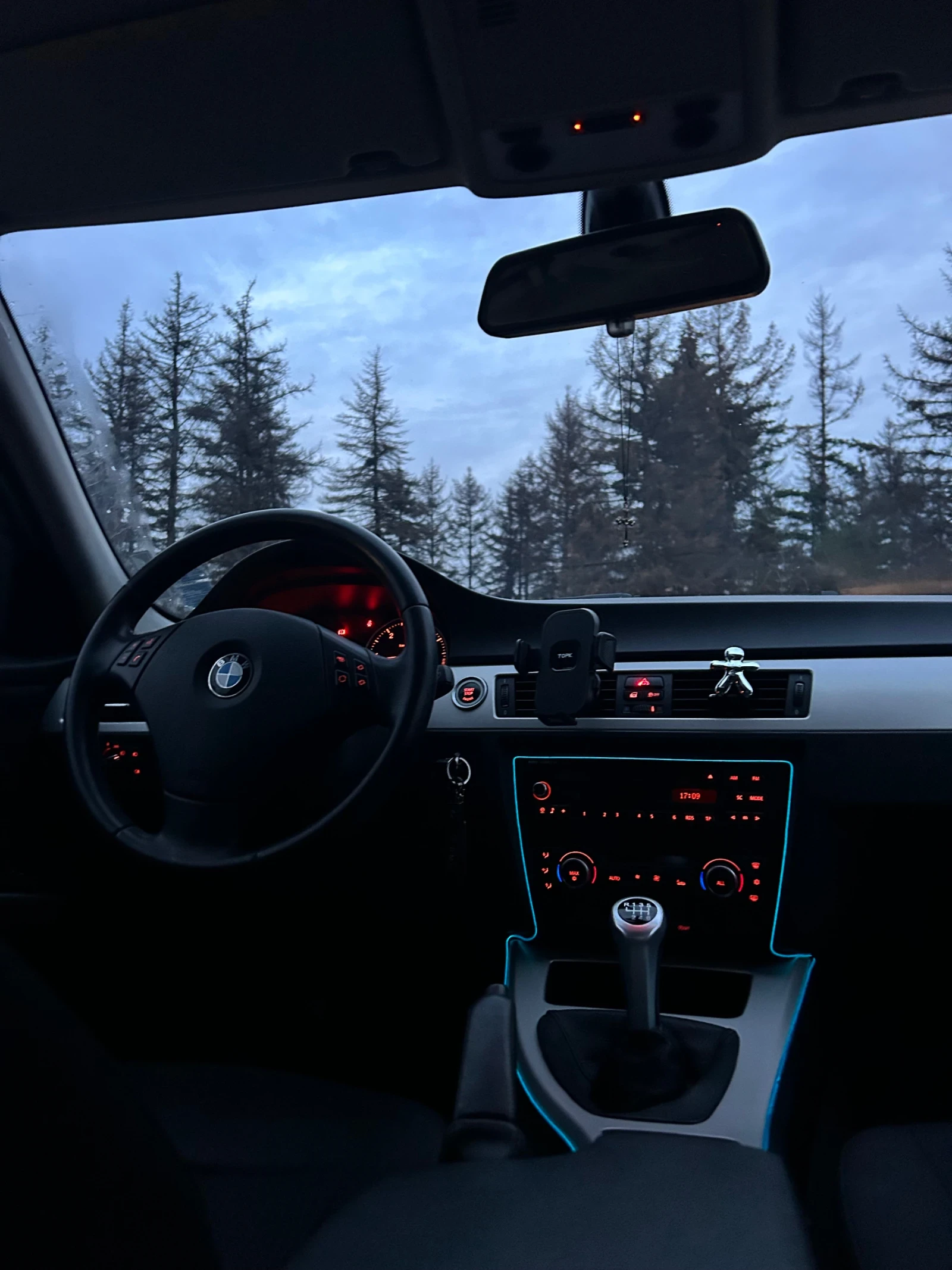 BMW 320 XDrive | Mobile.bg � ����������� 12