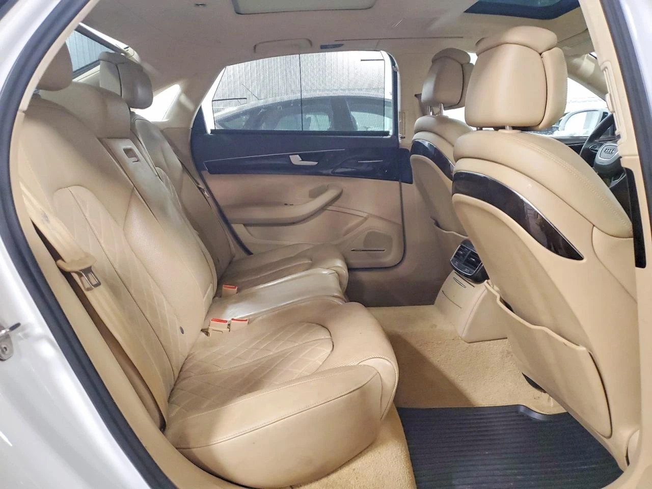 Audi A8 L* Matrix* ��������* �����* 360* HUD* Blind spot | Mobile.bg � ����������� 10