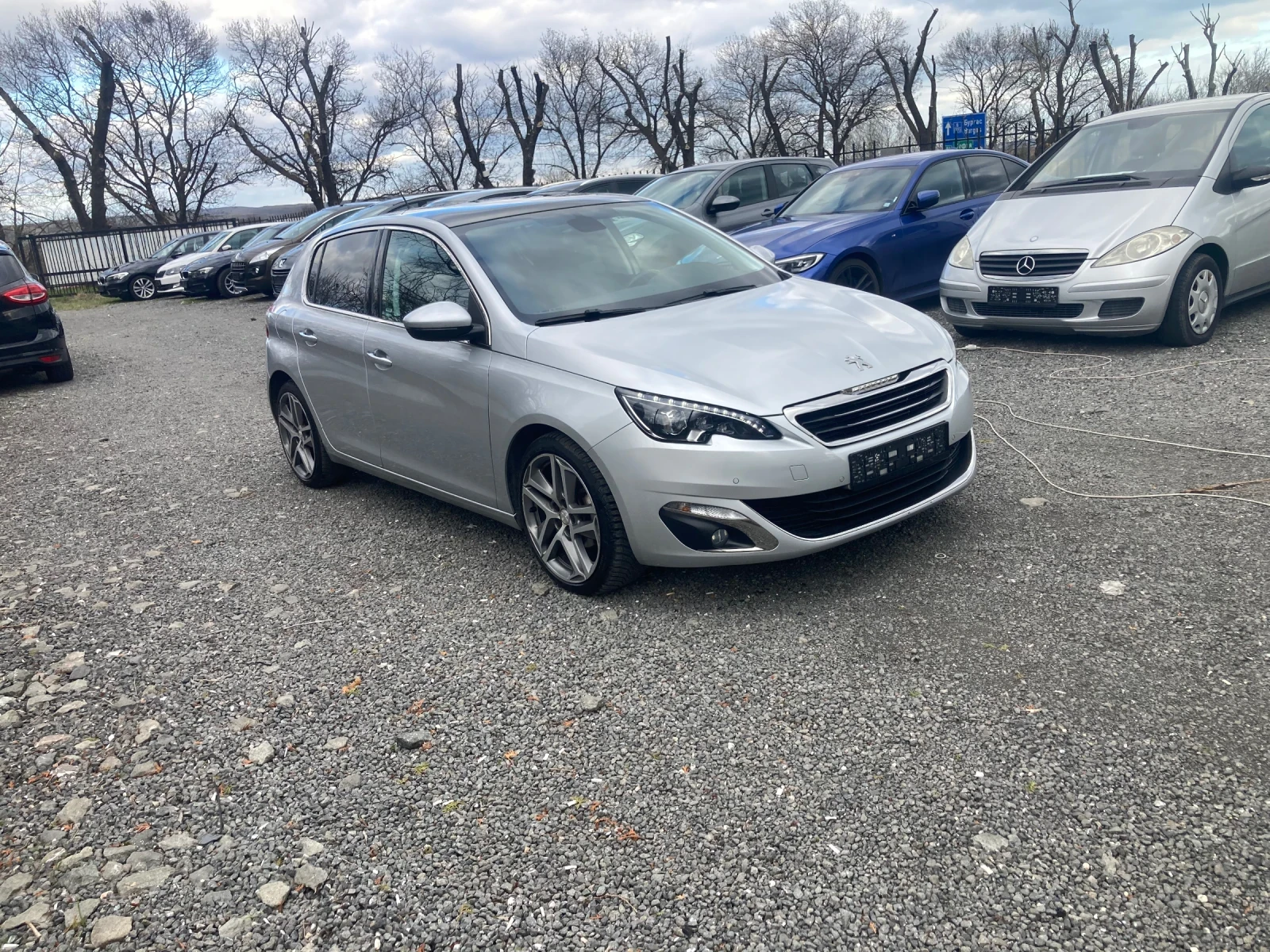 Peugeot 308   ��� | Mobile.bg � ����������� 2