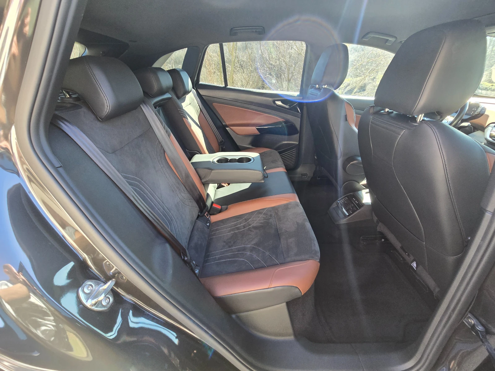 VW ID.4 Pro Performance* Валидна Гаранция* 204hp/82kwh, снимка 13 - Автомобили и джипове - 53759180