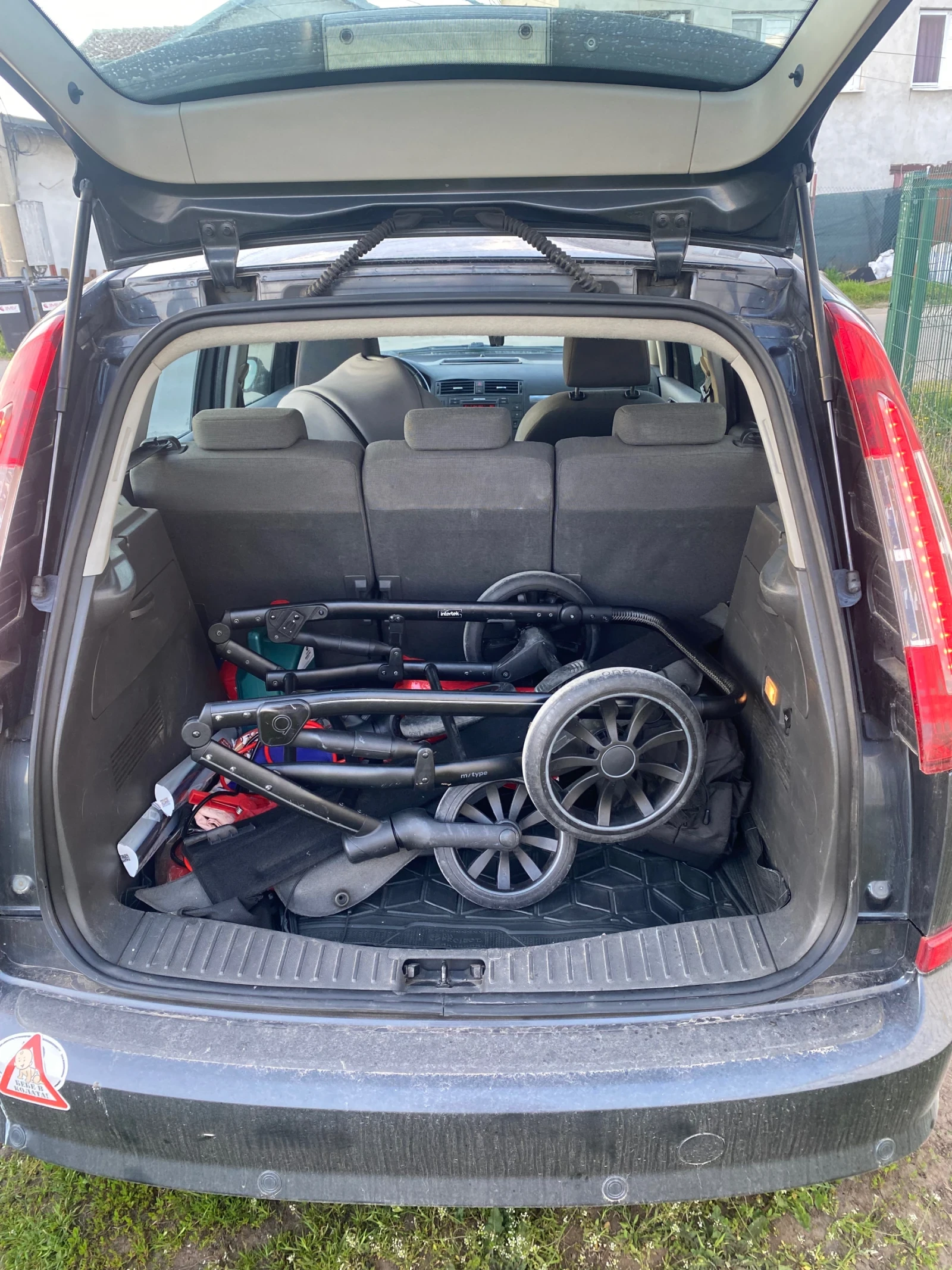 Ford C-max C-MAX Ghia 1.6HDi 2008г, снимка 6 - Автомобили и джипове - 54230135