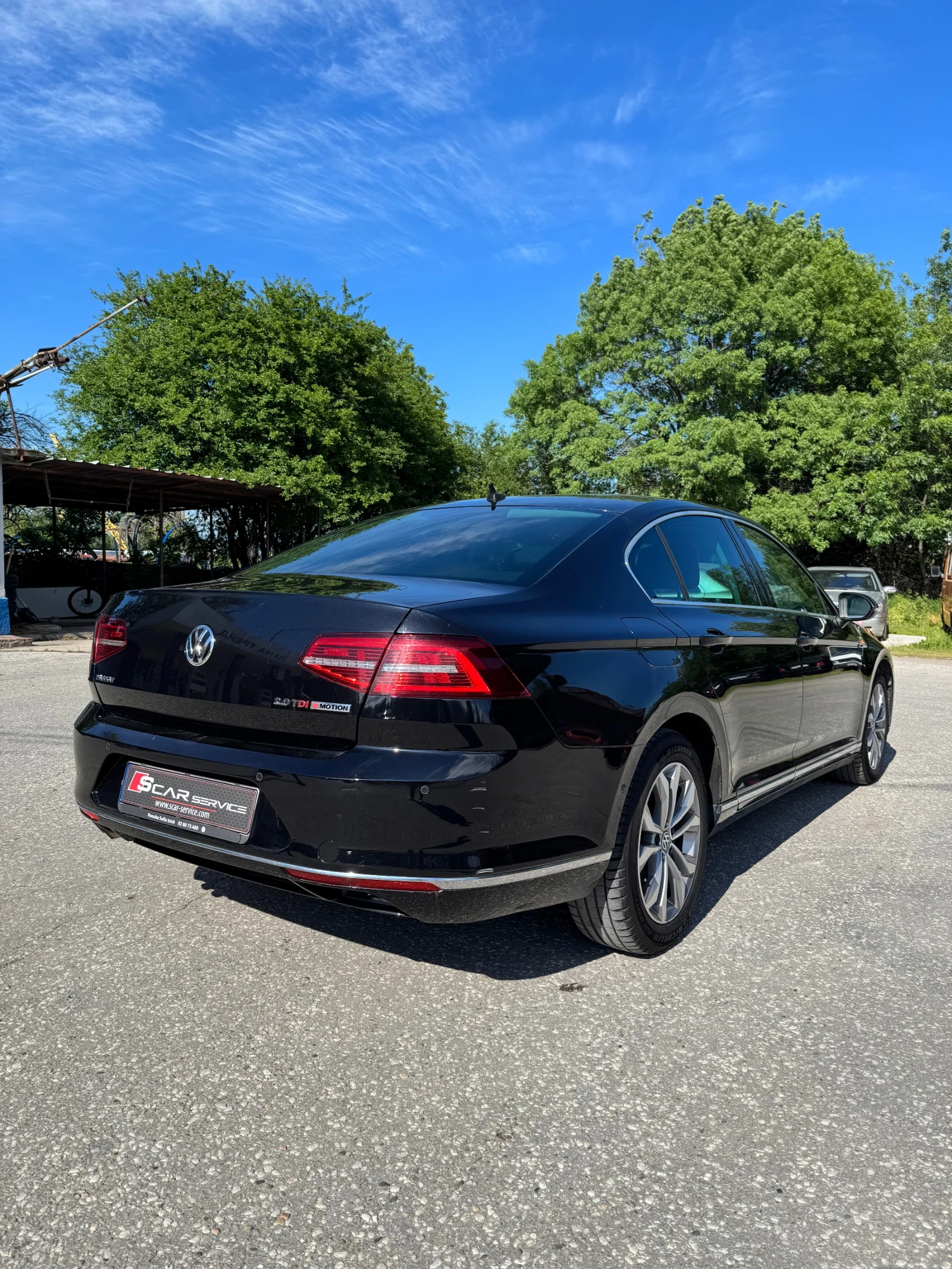 VW Passat 2.0 TDI 4motion Highline 1-ви собственик, снимка 8 - Автомобили и джипове - 54598746