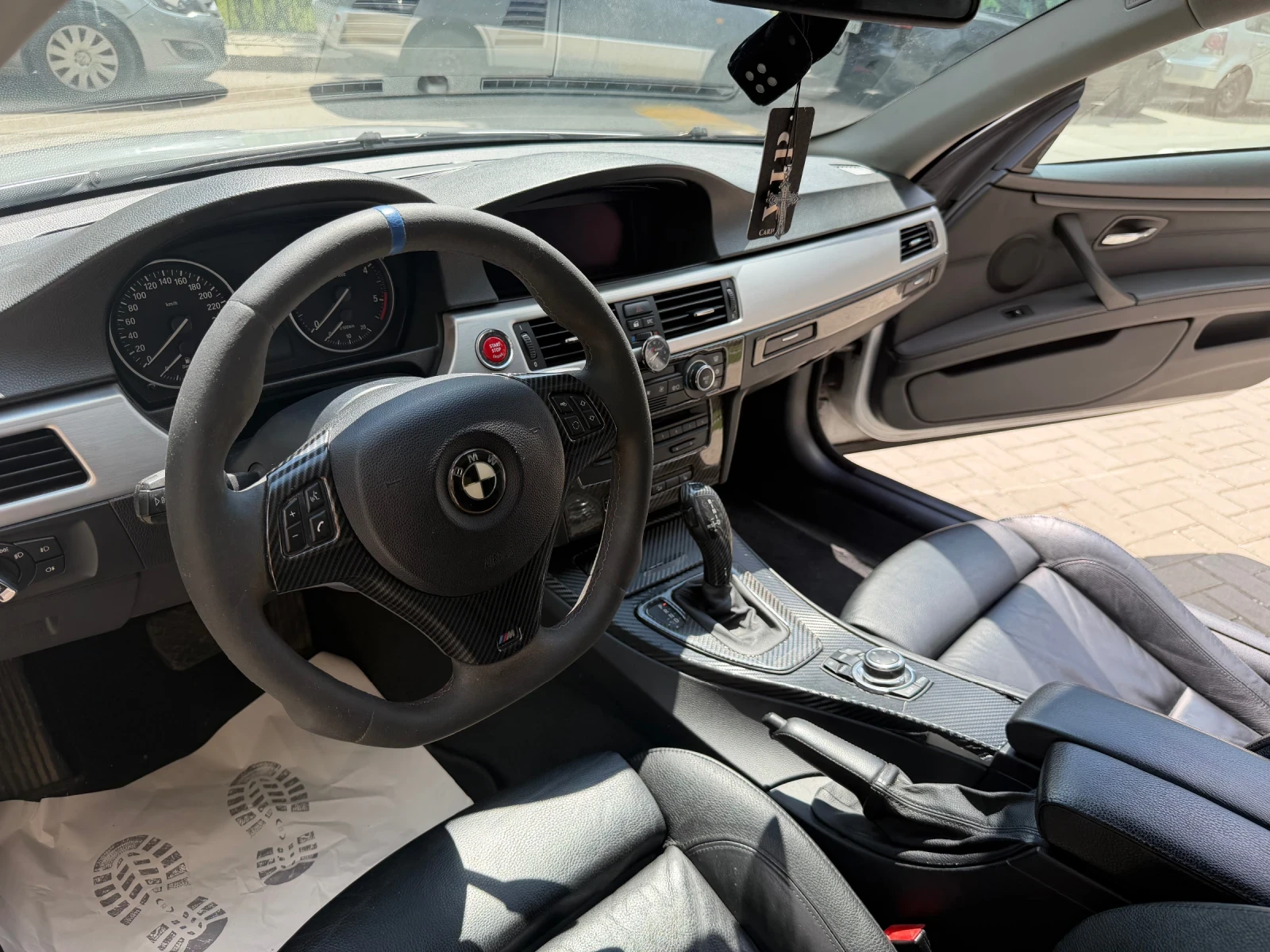 BMW 330, снимка 8 - Автомобили и джипове - 54633564