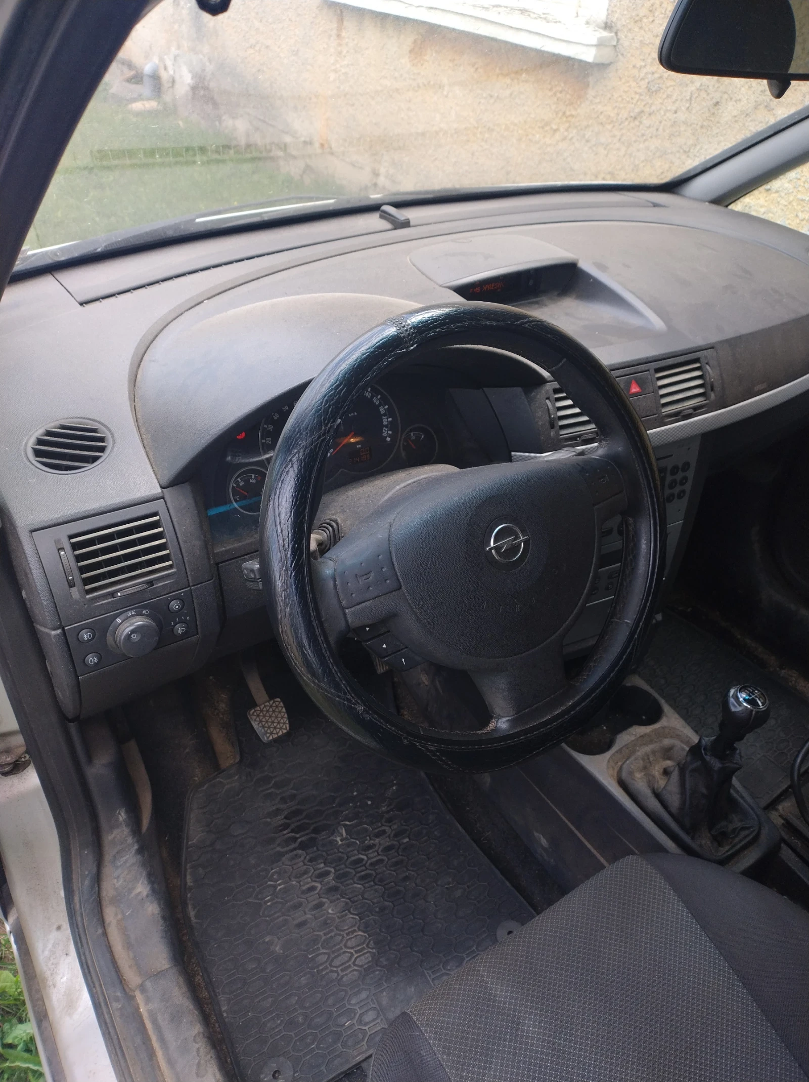 Opel Meriva Металик, снимка 7 - Автомобили и джипове - 54726165