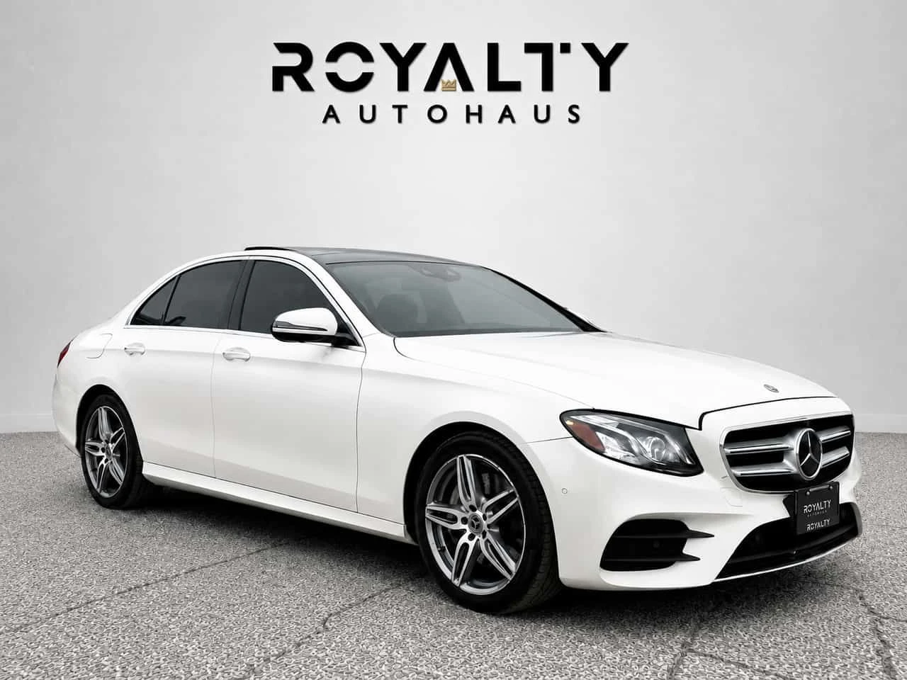 Mercedes-Benz E 400 * E400 4Matic Premium Pack Technolgy Pack Intellig, снимка 4 - Автомобили и джипове - 54785324