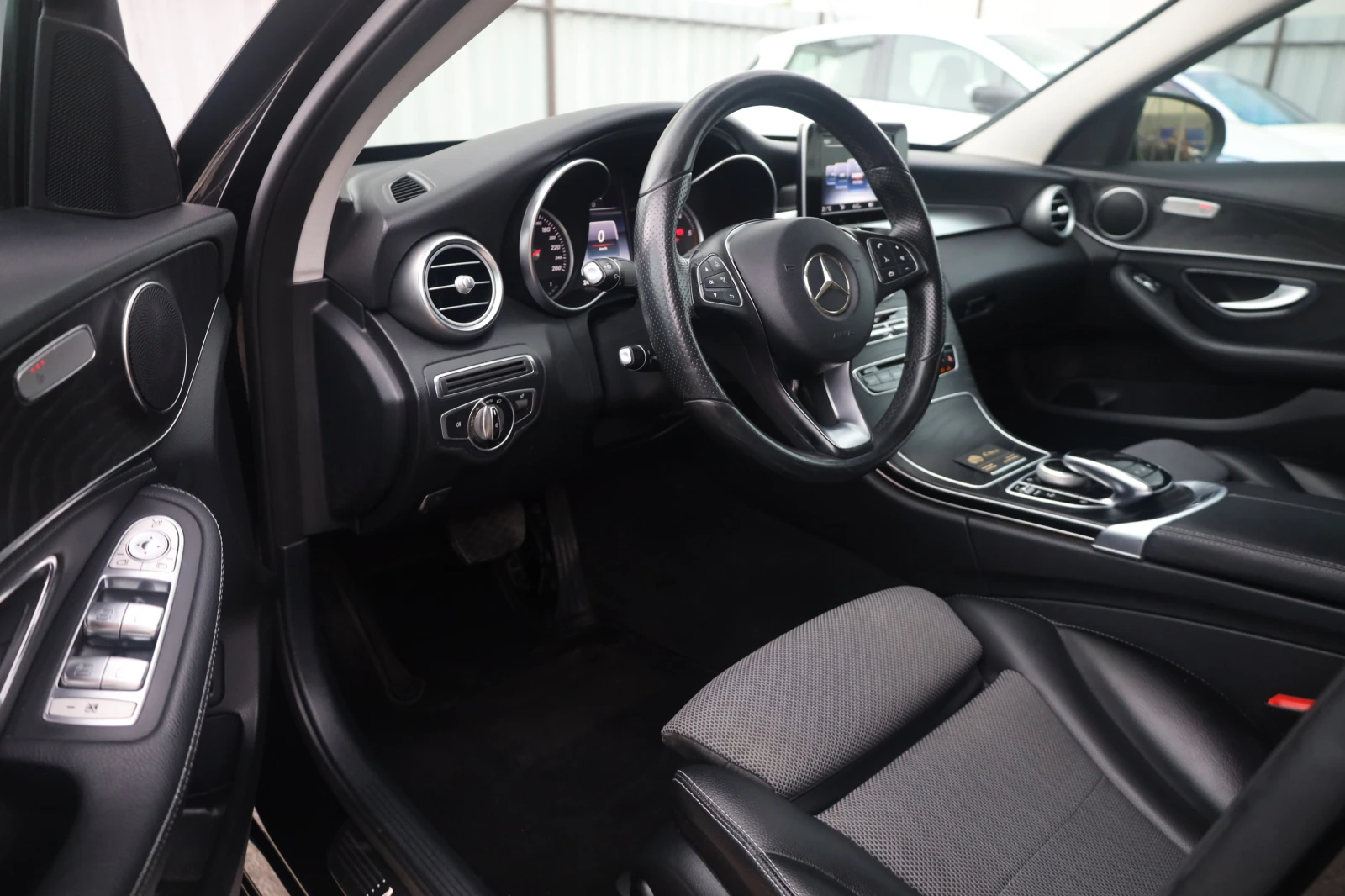 Mercedes-Benz C 220 d 4Matic Limo SzH ILS PDC Tempomat TeilLeder iCar_, снимка 11 - Автомобили и джипове - 54879267