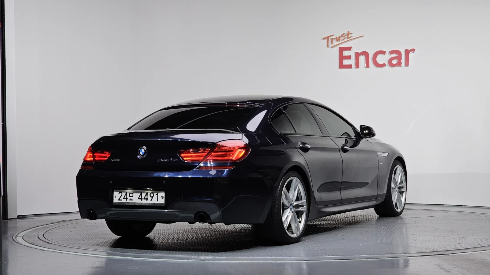 BMW 640 Digi Dash| Vent Seats| HK| 360| HUD| 4AC| Adaptive, снимка 2 - Автомобили и джипове - 54917586