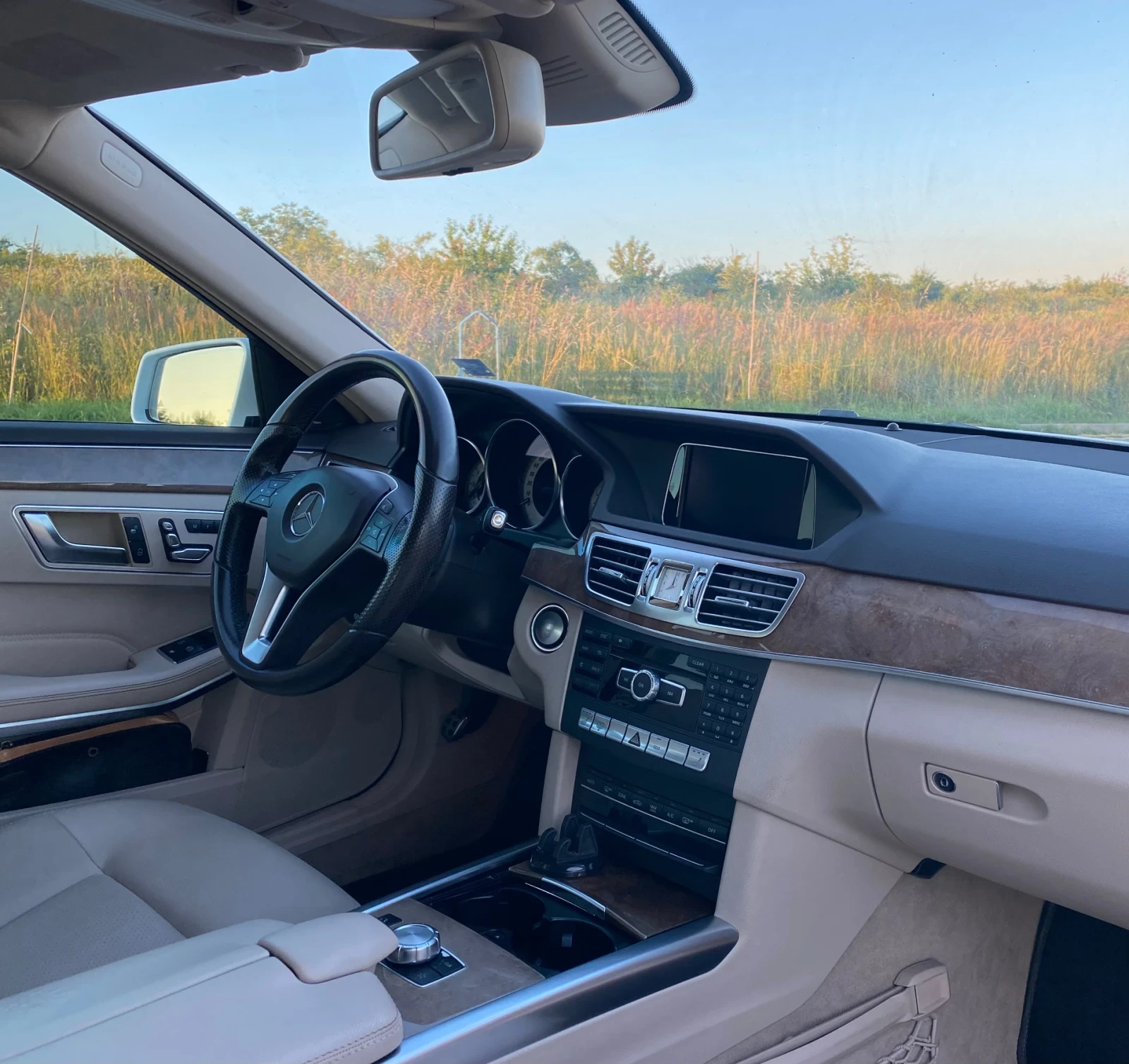 Mercedes-Benz E 350, снимка 5 - Автомобили и джипове - 54963432
