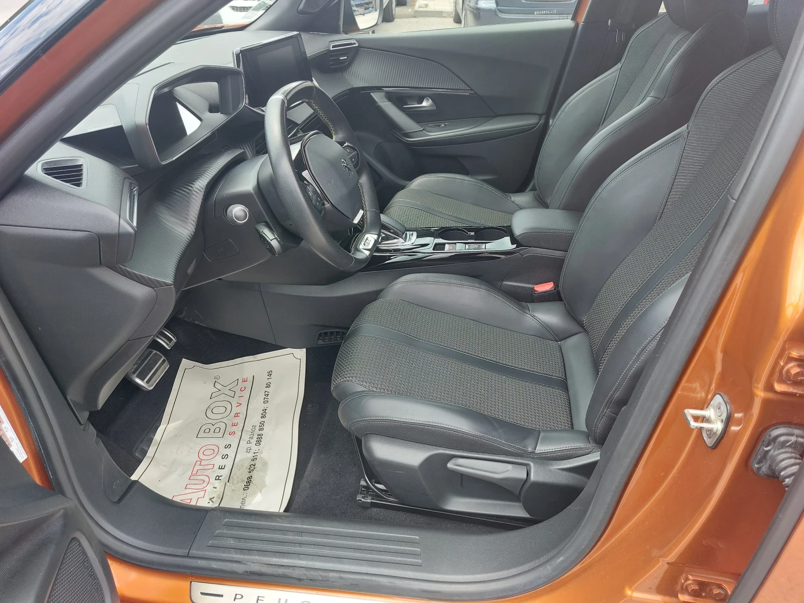 Peugeot 2008 GT Line, снимка 6 - Автомобили и джипове - 55035912