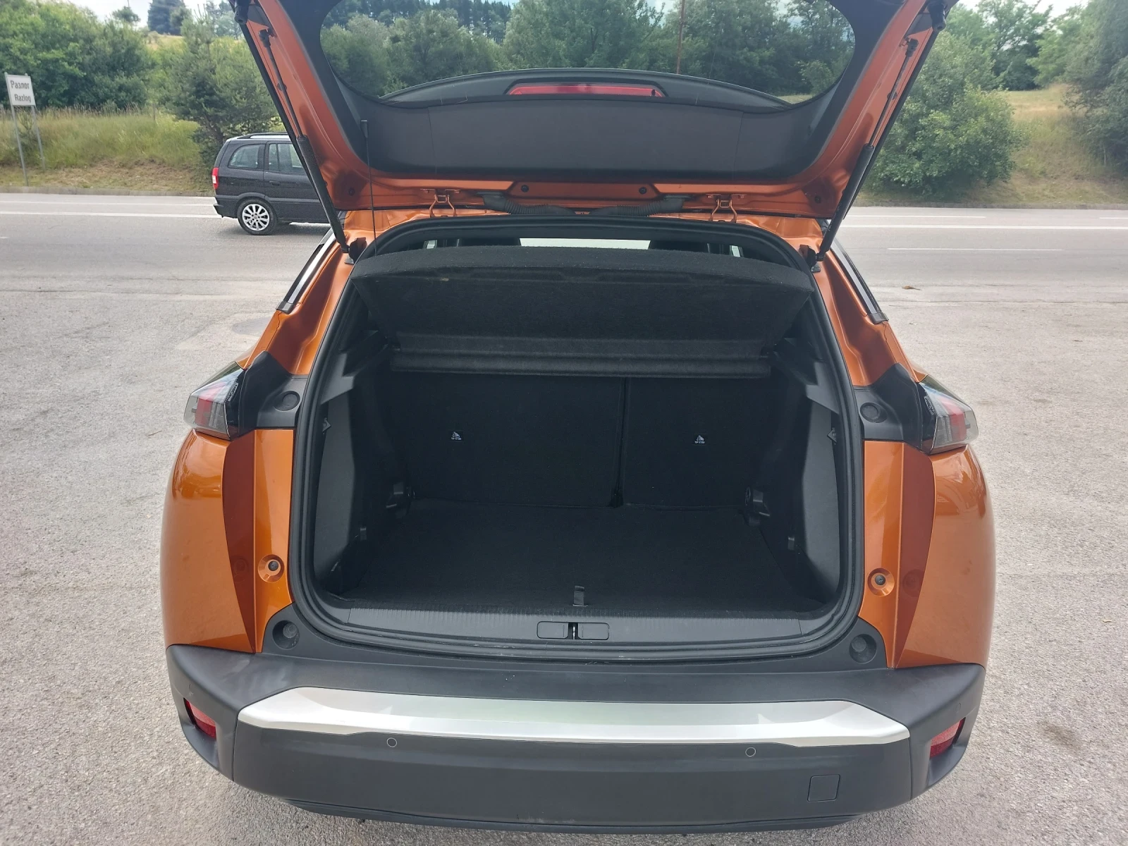 Peugeot 2008 GT Line, снимка 4 - Автомобили и джипове - 55035912
