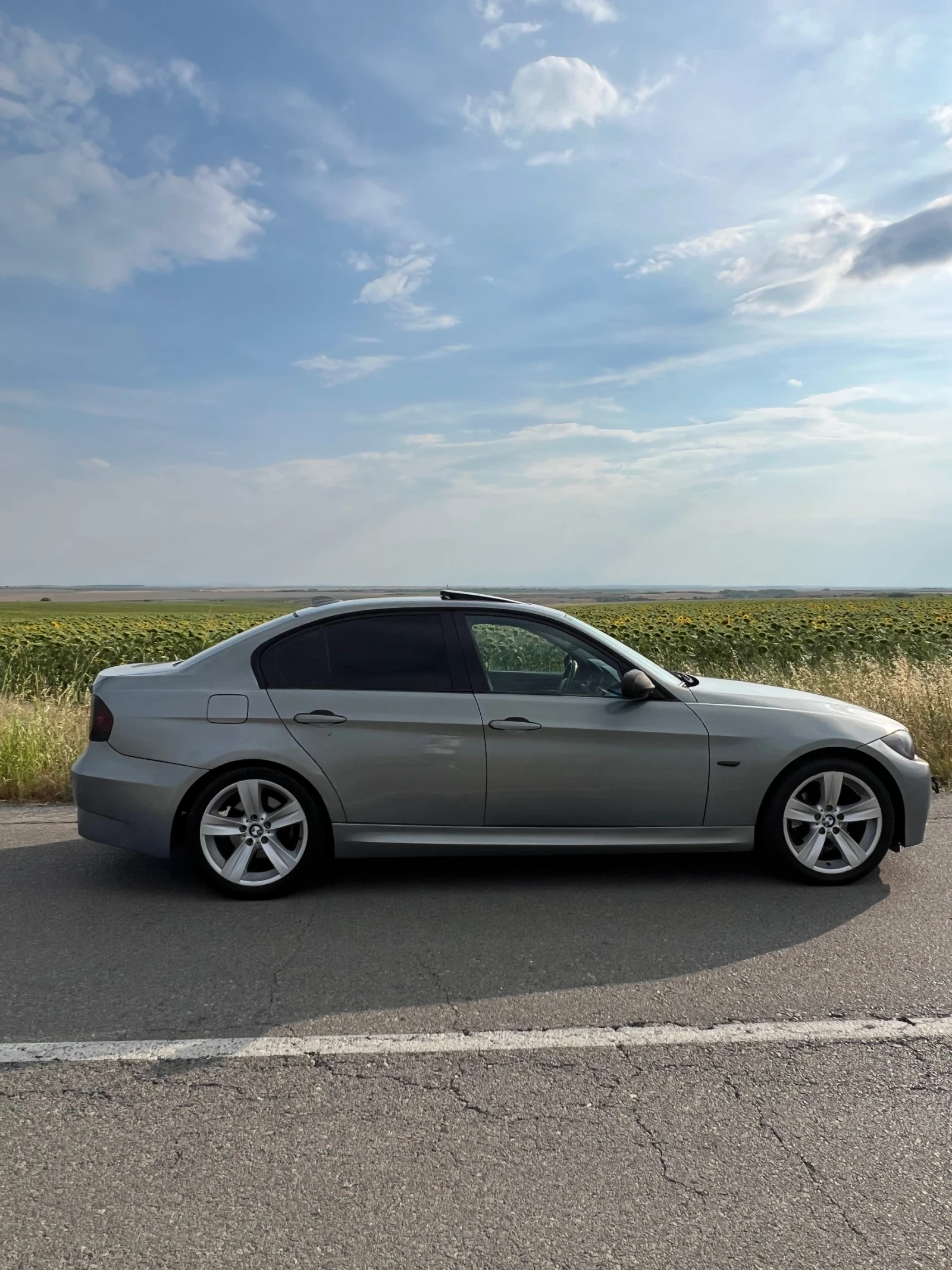 BMW 320, снимка 3 - Автомобили и джипове - 55316476