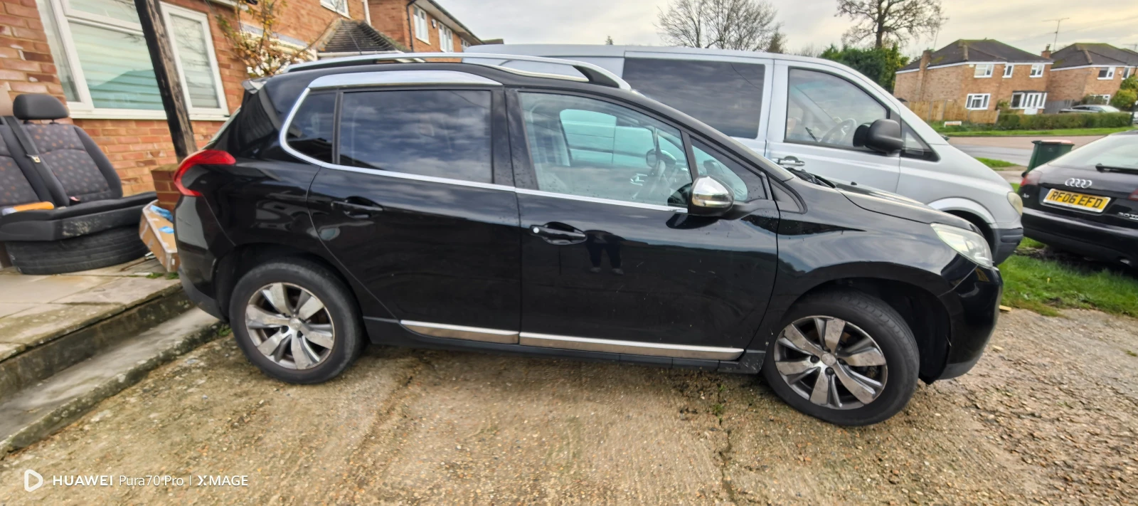 Peugeot 2008 Allure Pure Tech, снимка 5 - Автомобили и джипове - 55429800