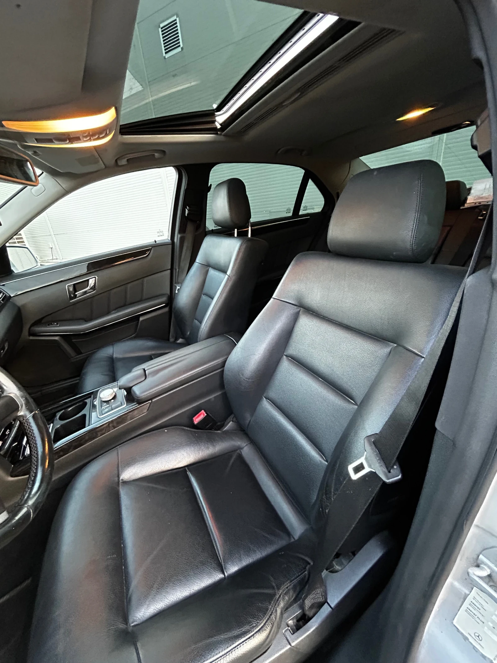 Mercedes-Benz E 350 CDI Avantgarde , снимка 5 - Автомобили и джипове - 55566028
