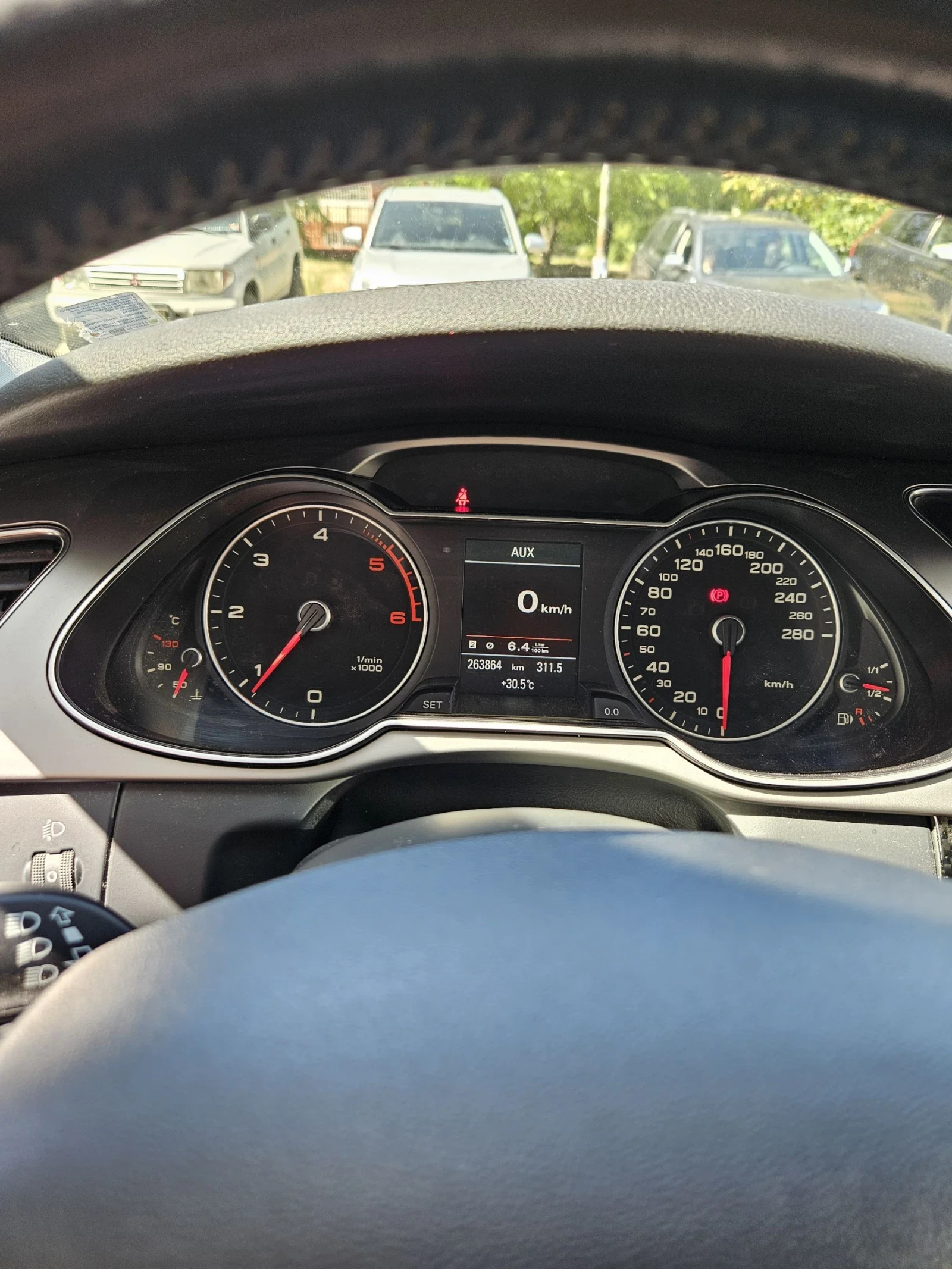 Audi A4, снимка 12 - Автомобили и джипове - 55876253