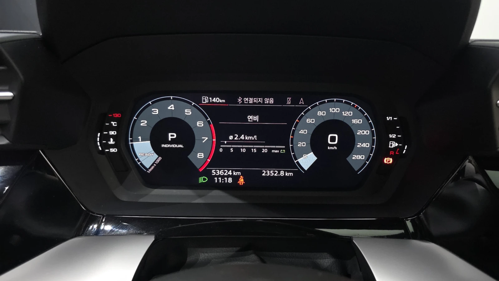 Audi A3 40 TFSI* BLIND SPOT* ЛЮК* КРАЙНА ЦЕНА, снимка 8 - Автомобили и джипове - 55983967