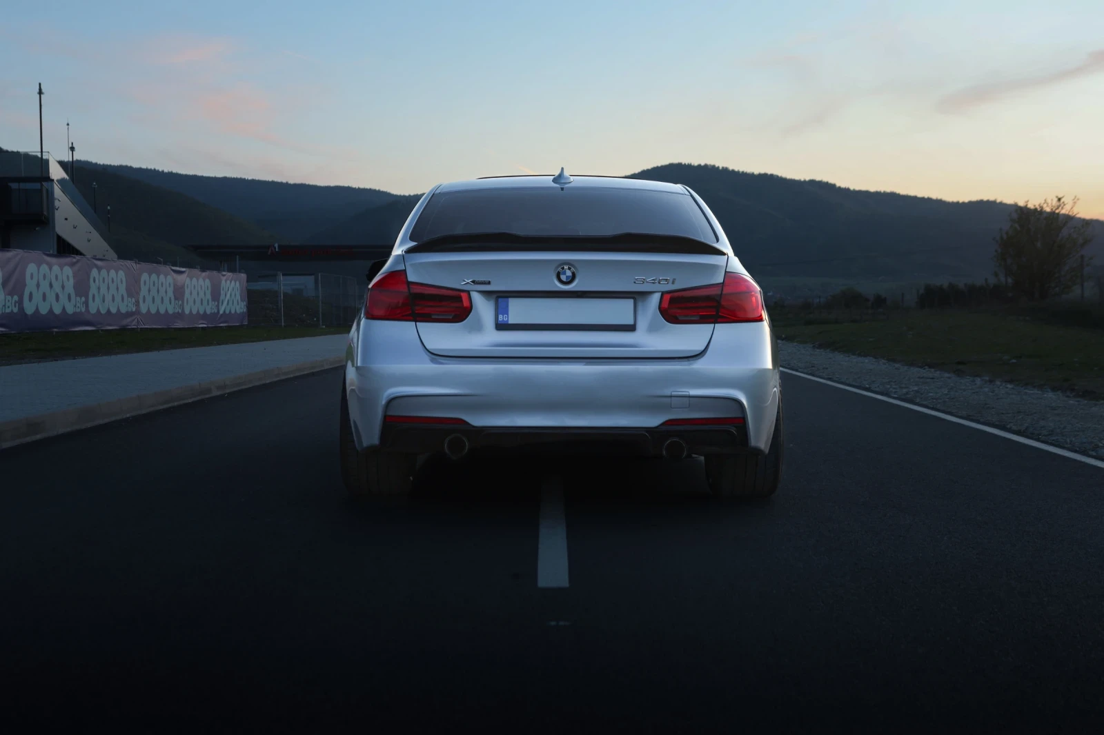 BMW 340, снимка 4 - Автомобили и джипове - 56072595