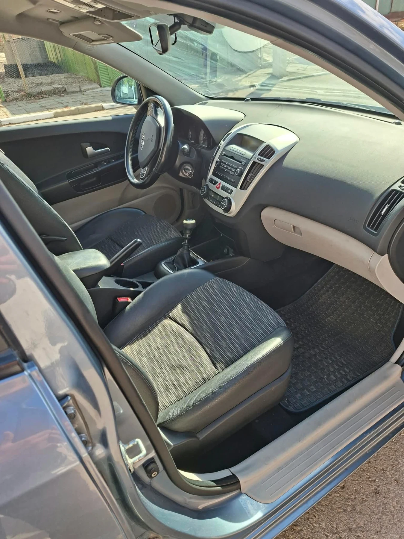 Kia Ceed, снимка 7 - Автомобили и джипове - 56584750