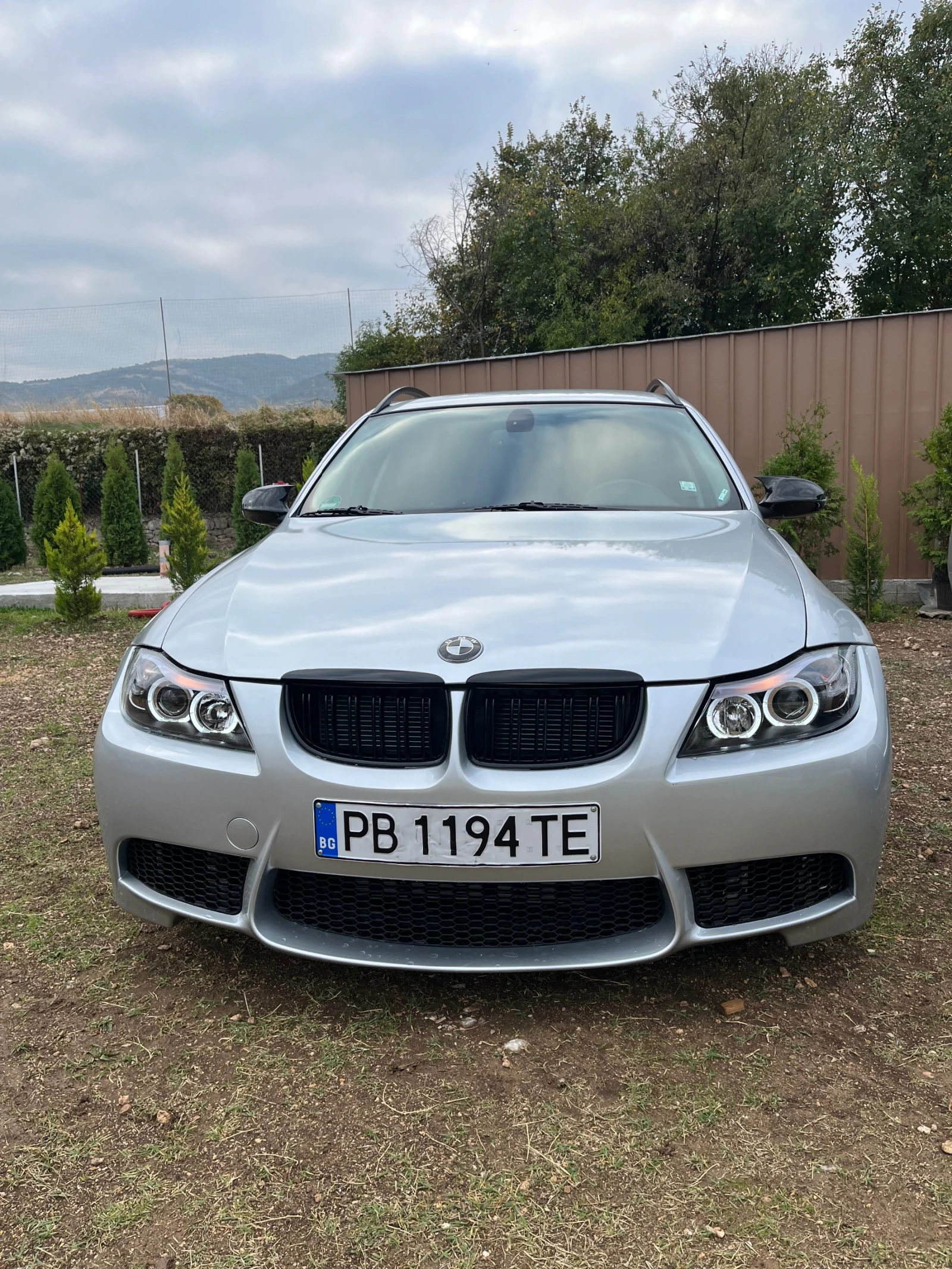BMW 320