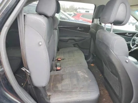 Kia Sorento 3.3L 6 All Wheel Drive, снимка 11