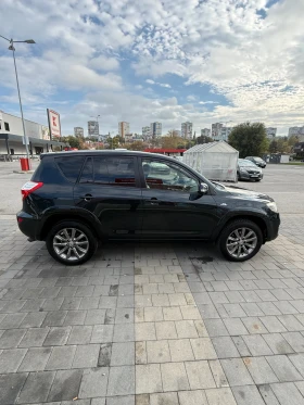 Обява за продажба на Toyota Rav4 2.2 D 150кс. Facelift 4x4   Автоматик ~19 900 лв. - изображение 4 | Auto.bg Обява за продажба на Toyota Rav4 2.2 D 150кс. Facelift 4x4   Автоматик ~19 900 лв. - изображение 4
