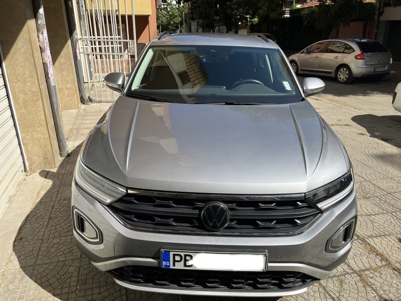 VW T-Roc + зимни гуми с лети джанти, снимка 1 - Автомобили и джипове - 48108557