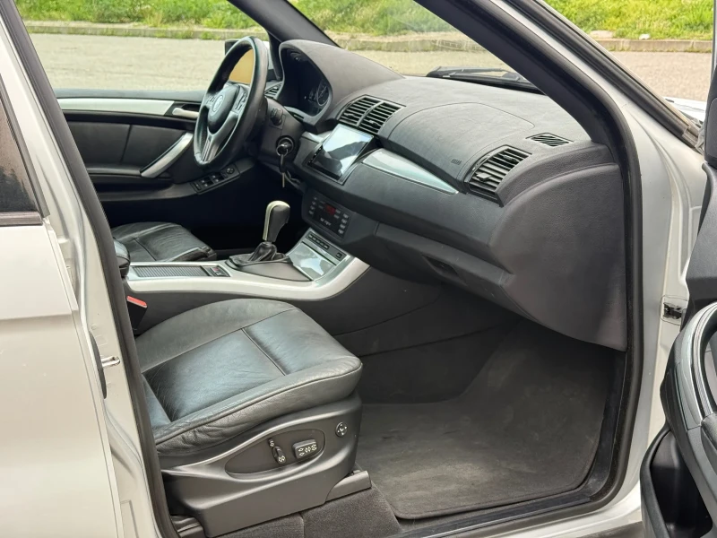 BMW X5 4.4i 286к.с * Навигация* , снимка 10 - Автомобили и джипове - 50031632