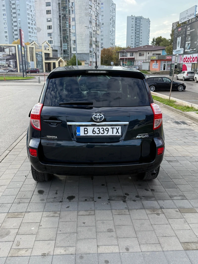 Toyota Rav4 2.2 D 150кс., снимка 4 - Автомобили и джипове - 52167033