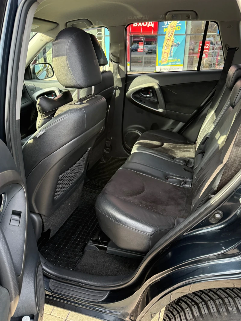 Toyota Rav4 2.2 D 150кс., снимка 8 - Автомобили и джипове - 52167033