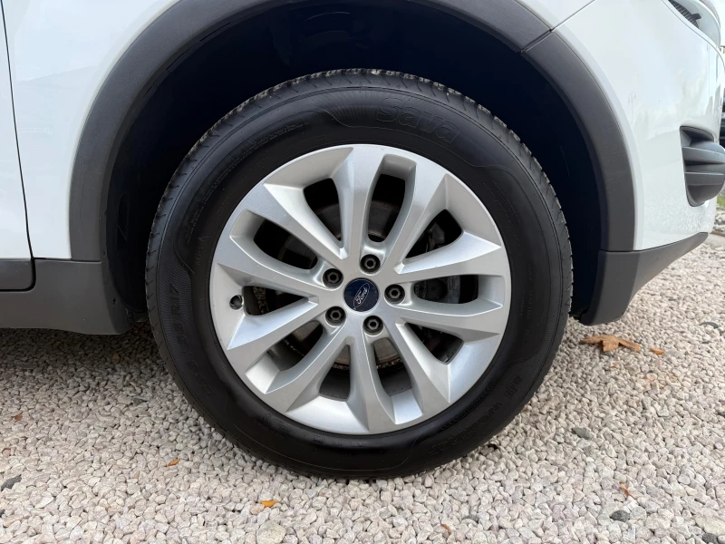Ford Kuga 2.0TDCi, 163кс, TITANIUM, 4x4, KEYLESS, снимка 17 - Автомобили и джипове - 52546817
