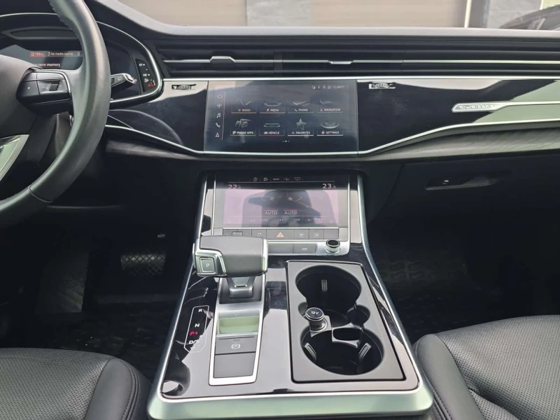 Audi Q7 * CARFAX * БЕЗ ПЪРВОНАЧАЛНА ВНОСКА, снимка 7 - Автомобили и джипове - 53079587