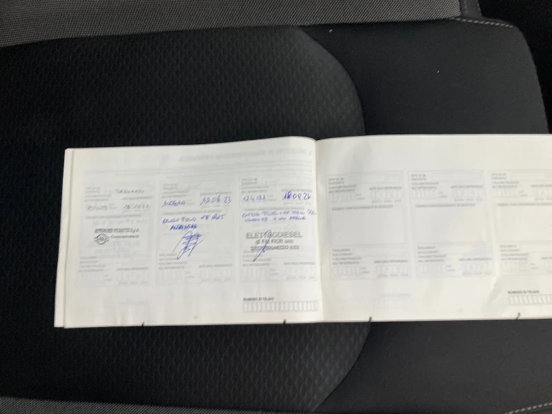 Nissan Qashqai 1.7 DCI 150ks Avtomat 4x4 145000km 100%, снимка 16 - Автомобили и джипове - 53398831