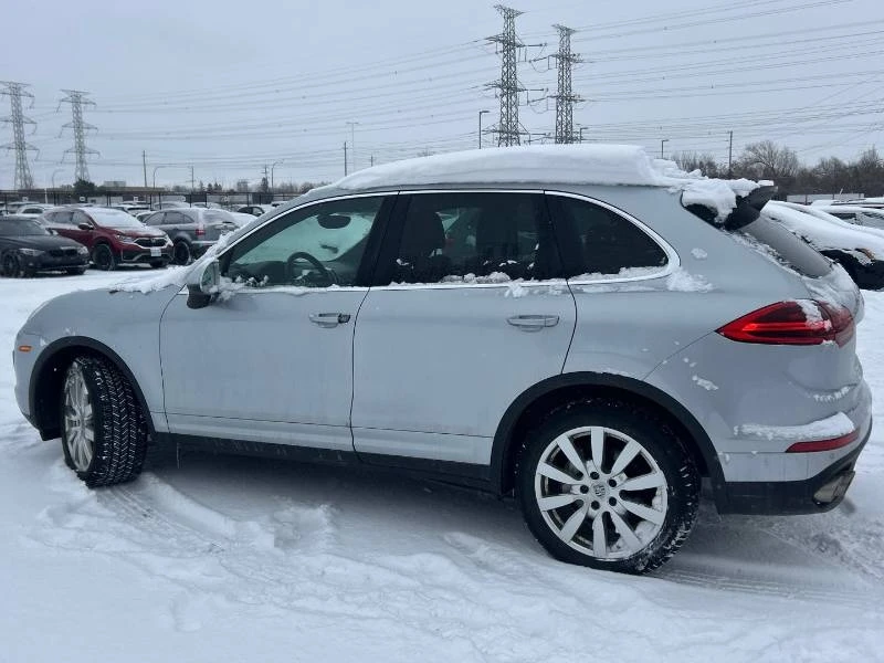 Porsche Cayenne * S * CARFAX * БЕЗ ПЪРВОНАЧАЛНА ВНОСКА, снимка 2 - Автомобили и джипове - 53215046