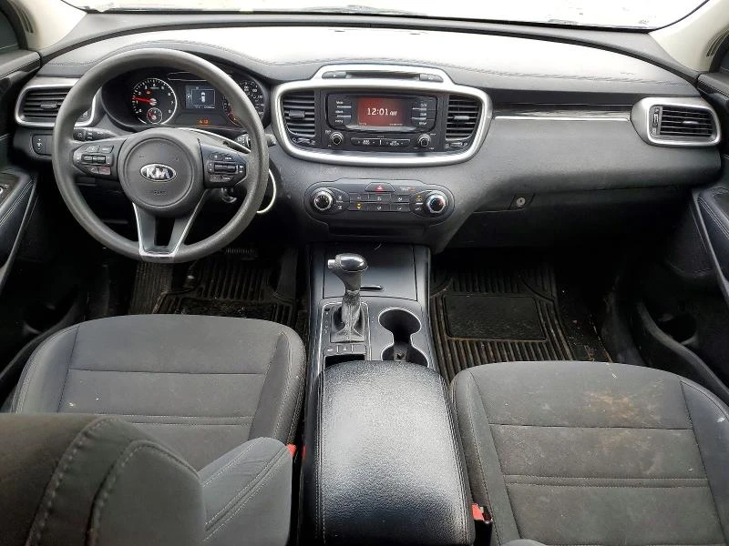 Kia Sorento 3.3L 6 All Wheel Drive - изображение 8