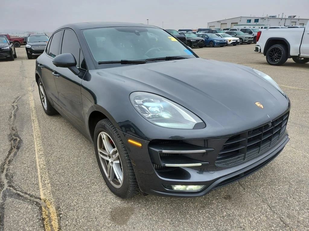 Porsche Macan * TURBO * CARFAX * БЕЗ ПЪРВОНАЧАЛНА ВНОСКА - изображение 2