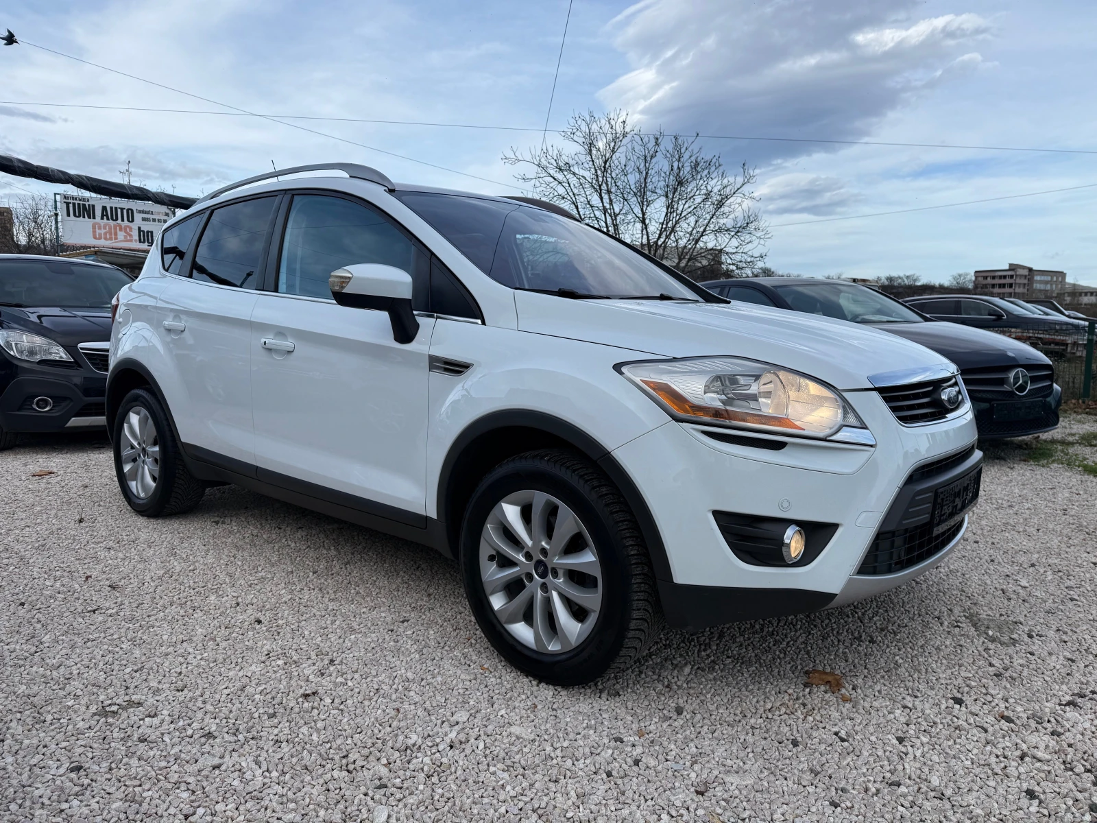 Ford Kuga 2.0TDCi, 163кс, TITANIUM, 4x4, KEYLESS - изображение 3