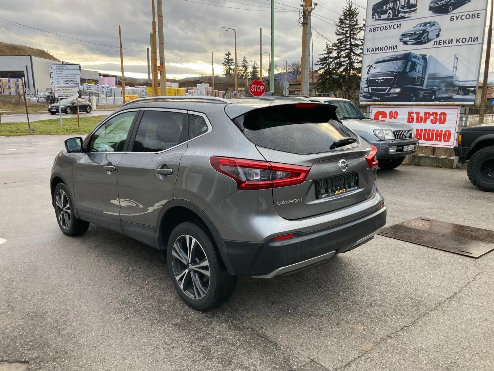 Nissan Qashqai 1.7 DCI 150ks Avtomat 4x4 145000km 100% - изображение 4