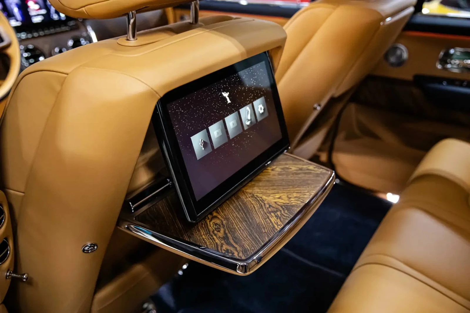 Rolls-Royce Cullinan 6.7 V12 AWD | Mobile.bg � ����������� 14