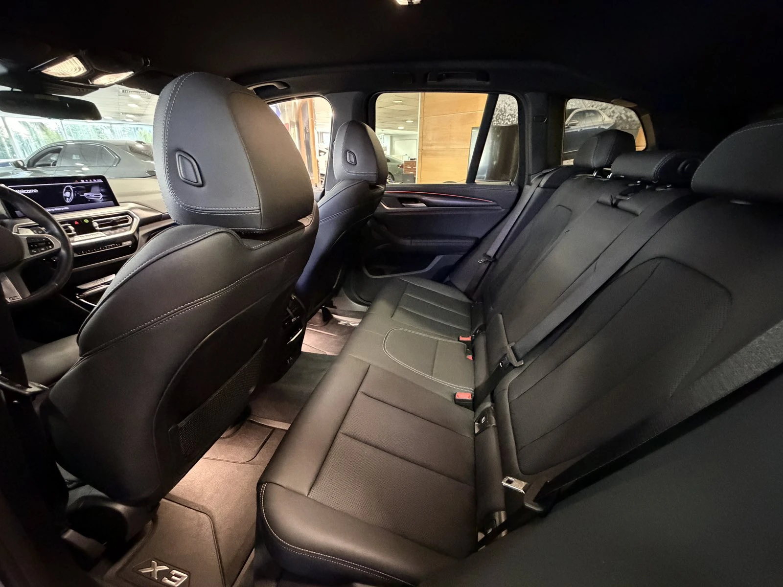 BMW X3 xDrive20d, снимка 11 - Автомобили и джипове - 53800833