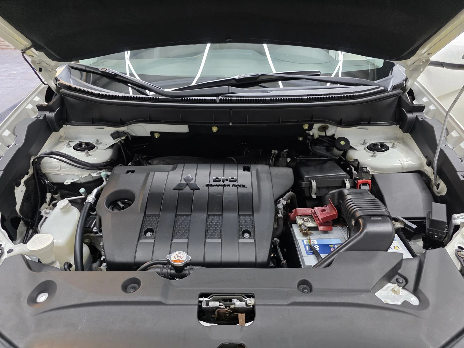Mitsubishi ASX 2.2DI-D, снимка 6 - Автомобили и джипове - 54456089
